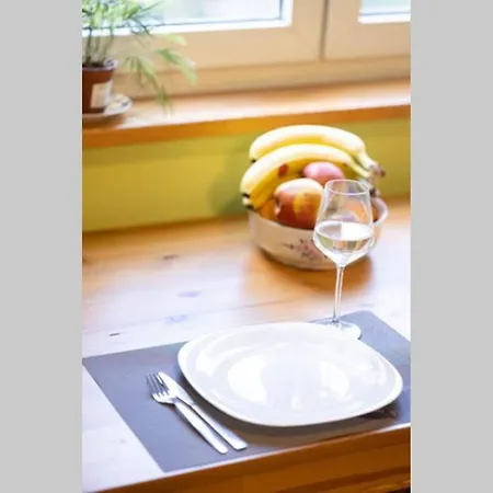 Stara 7, Old Town/250 M From Barbican